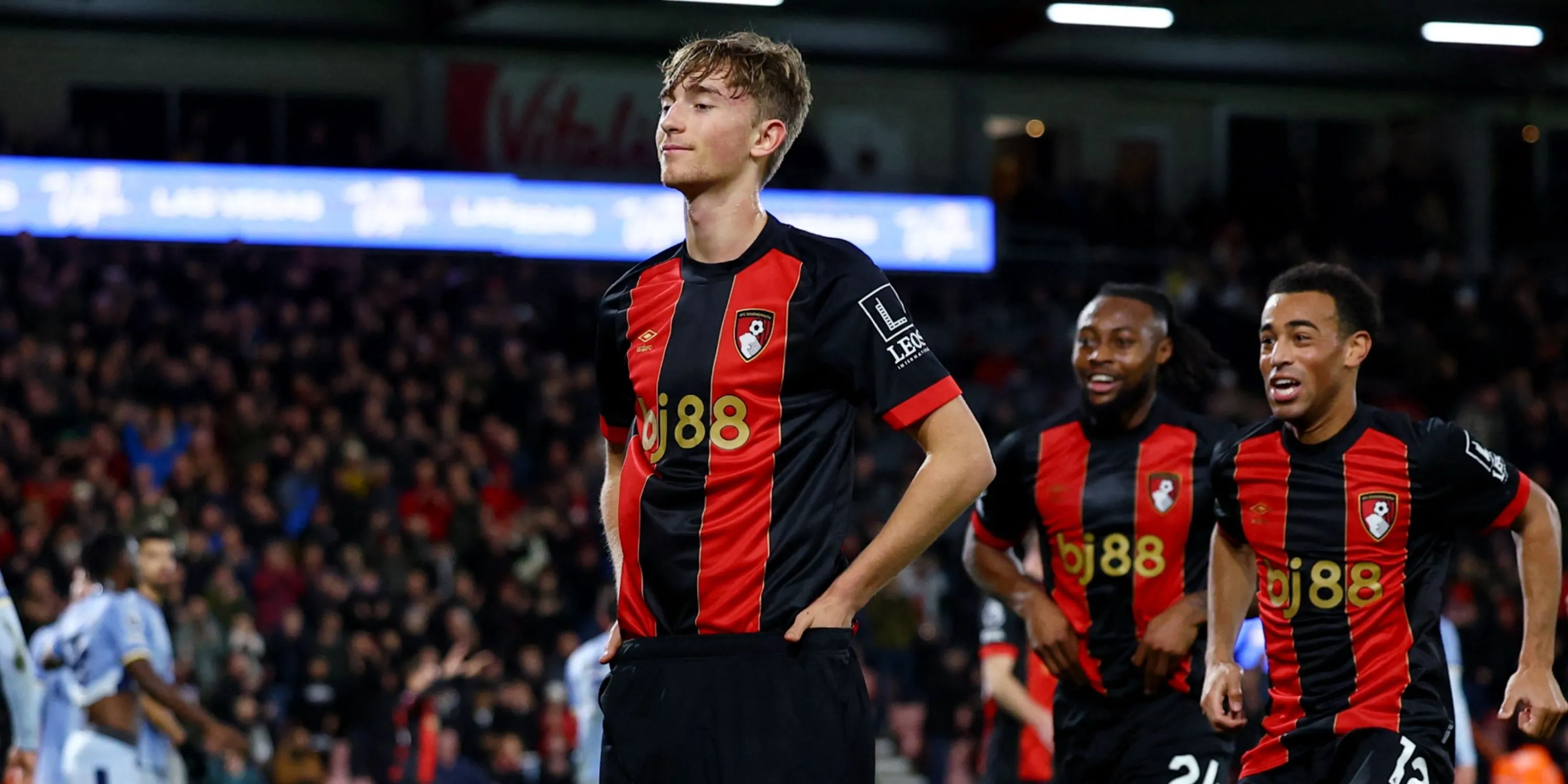 Dean Huijsen trong màu áo Bournemouth tại Premier League