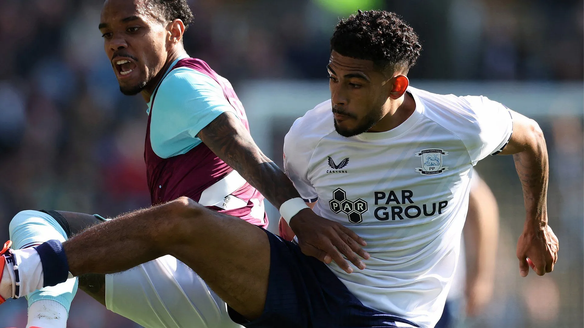 Kaine Kesler-Hayden trong màu áo Preston North End