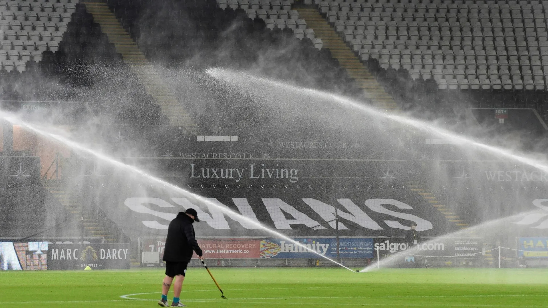 Sân vận động Swansea.com Stadium, sân nhà của Swansea City