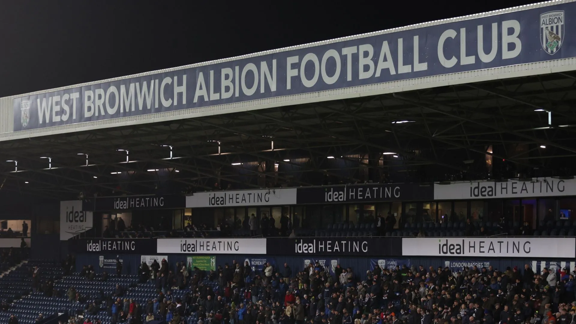 Sân vận động The Hawthorns, nơi West Bromwich Albion thi đấu, đội bóng vừa cho Eseola Sule đi mượn