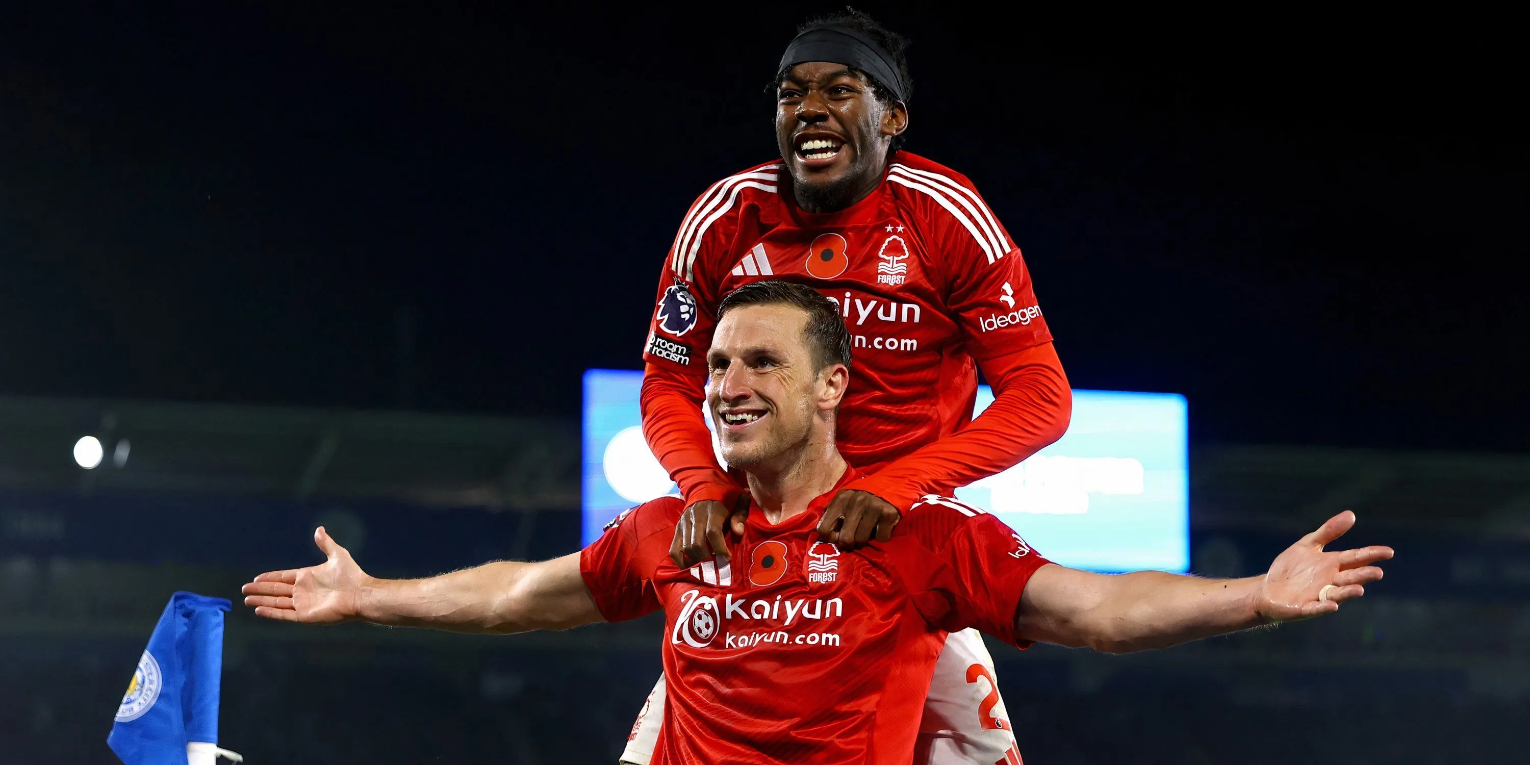 Chris Wood trong một trận đấu tại Nottingham Forest