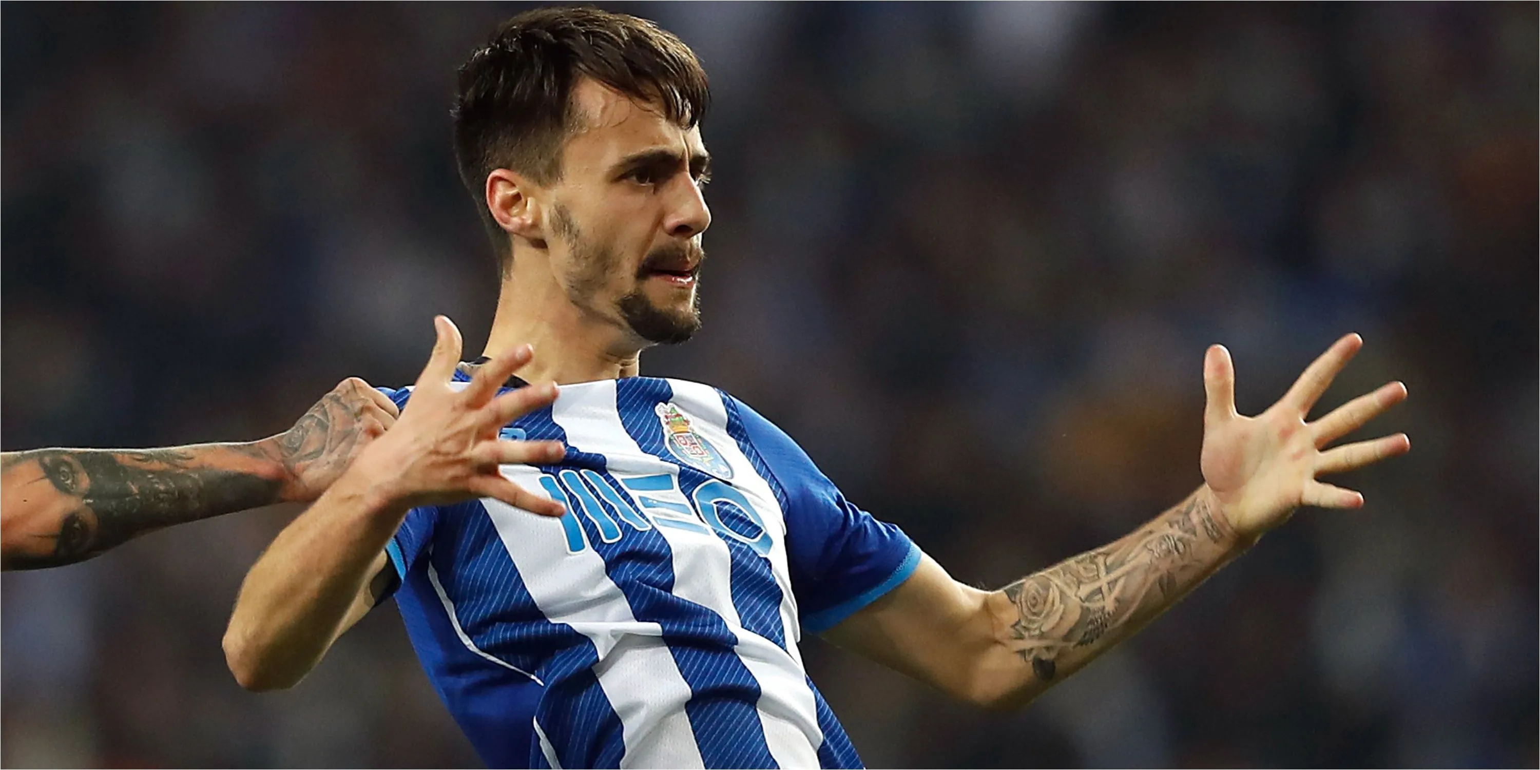 Fábio Vieira trong màu áo FC Porto, trước khi chuyển đến Arsenal
