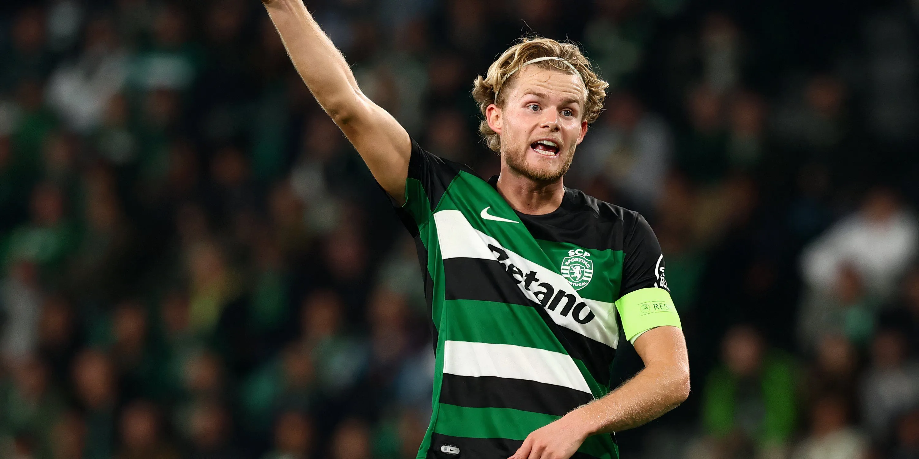 Tiền vệ Morten Hjulmand trong màu áo Sporting Lisbon thi đấu tại giải VĐQG Bồ Đào Nha.