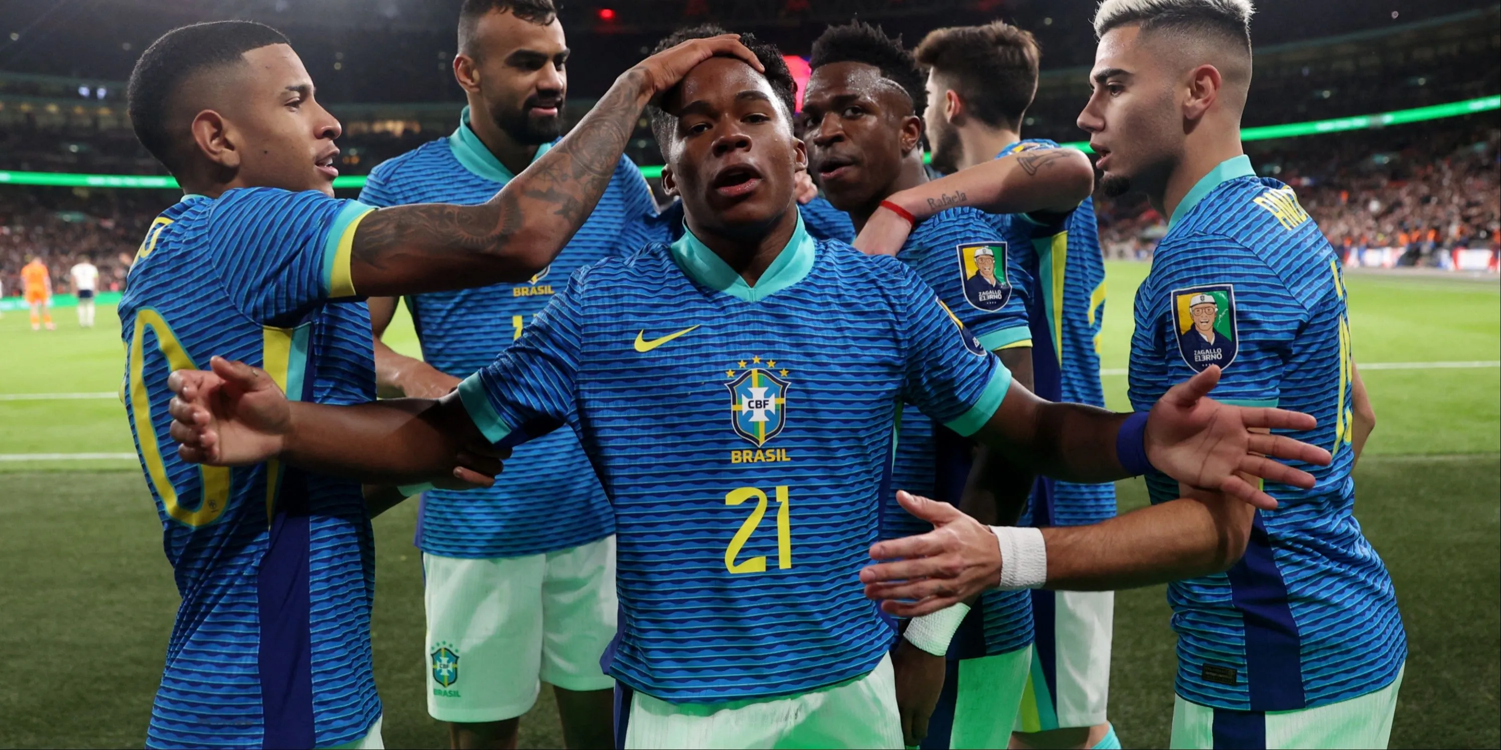 Endrick khoác áo đội tuyển Brazil, hình ảnh thể hiện tiềm năng và sự quan tâm từ các CLB châu Âu