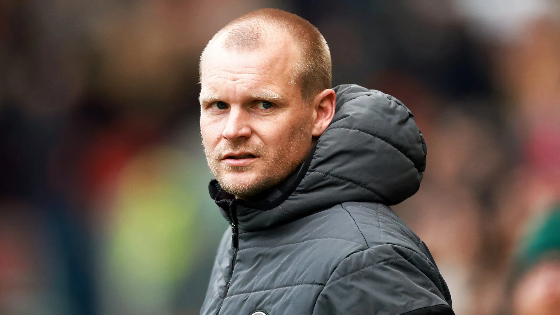 Liam Manning — lựa chọn của Norwich sau những biến động trên băng ghế huấn luyện